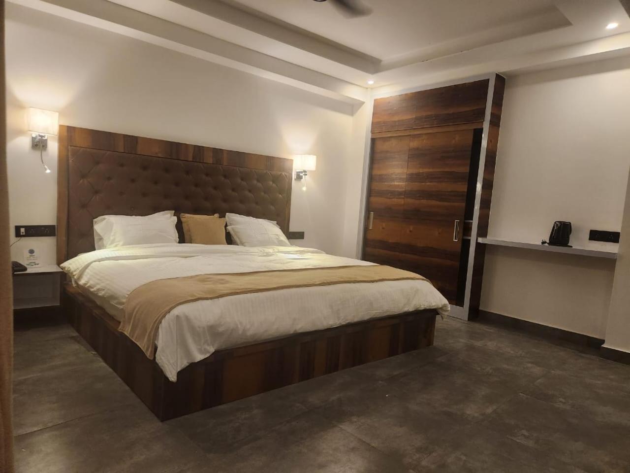Blue Angel Guest House Shillong Exterior foto